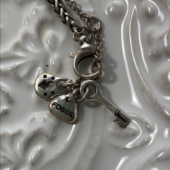 Fossil Silver Heart Padlock Necklace with Keyhole Vintage Bohemian Whimsical - Picture 12 of 13